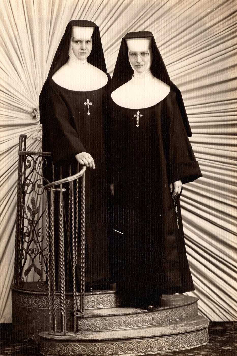 Sisters Deophilia & Clementine Gabryszewska, 1929